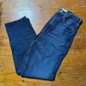 Frame dark denim jeans